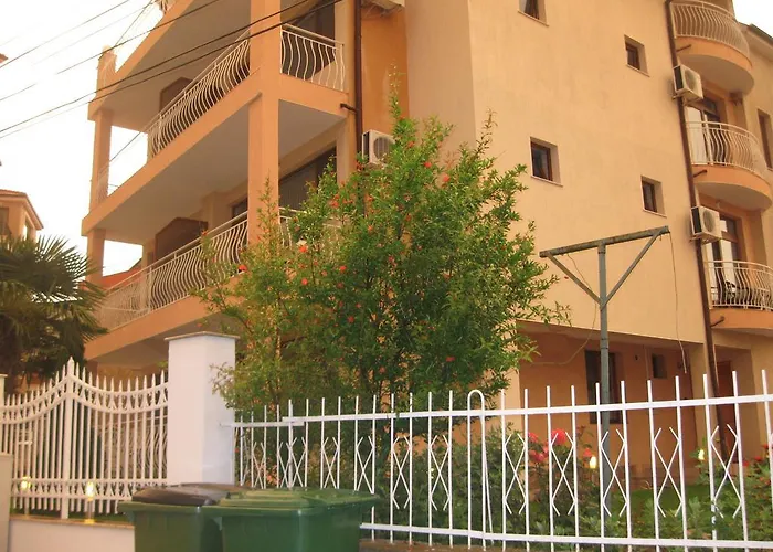 Opal Casa de hóspedes Ravda