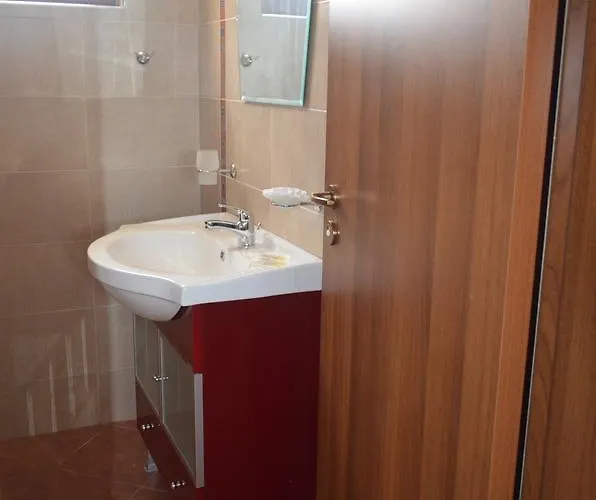 Opal Casa de hóspedes 3*